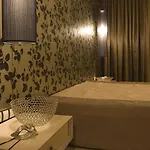 Готель Ores Boutique 5*